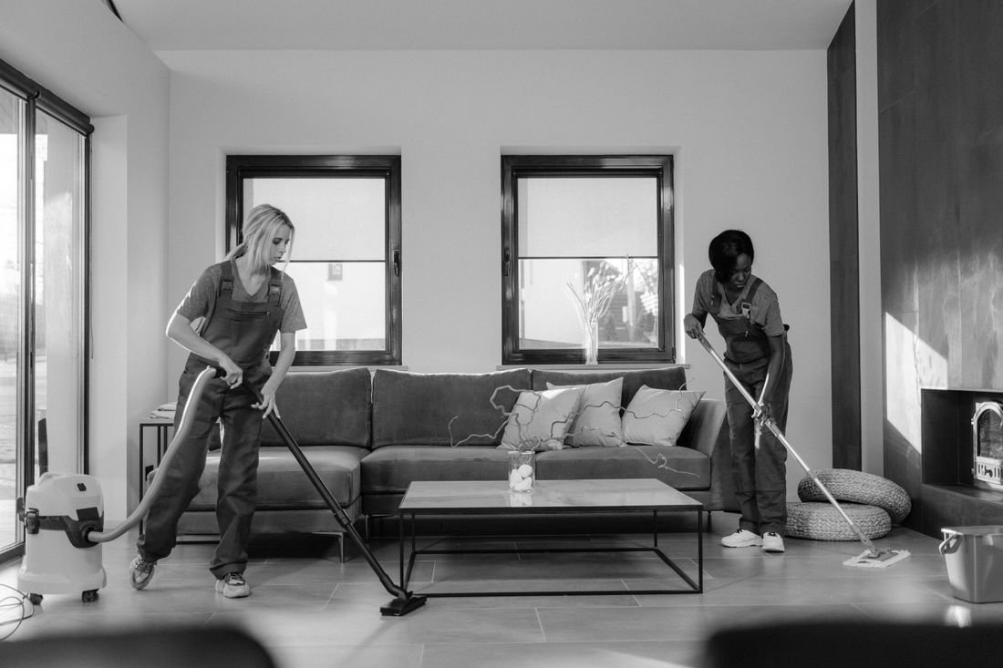 Professional maid cleaning team Marietta GA